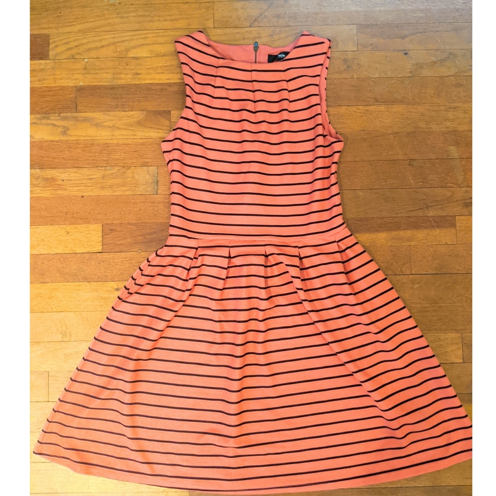 Mossimo Sleeveless Dress with Pockets